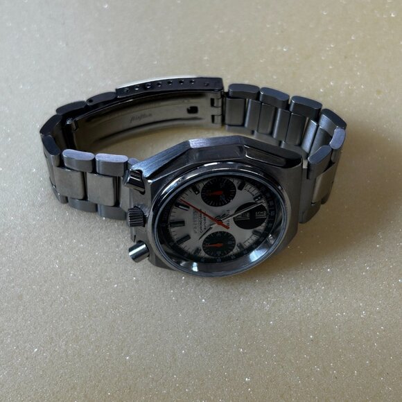 Citizen Challenge Timers Automatic Winding Watch - Picture 3 of 14